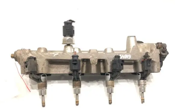 Skoda Octavia Mk2 (1Z) Fuel main line pipe 03C133036D