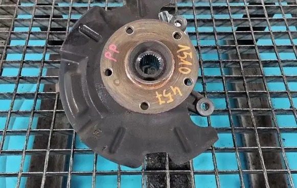 Suzuki SX4 S-Cross Front wheel hub spindle knuckle IMPRK1510457