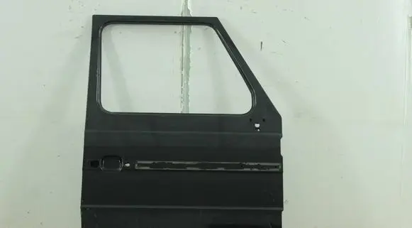 Mercedes-Benz G W463 2nd Gen Front door