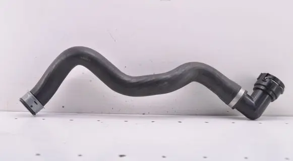 Mercedes-Benz ML W166 Intercooler hose/pipe A1665000475