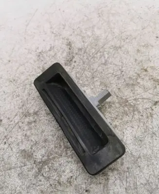 Opel Vectra C Tailgate opening switch 13107621