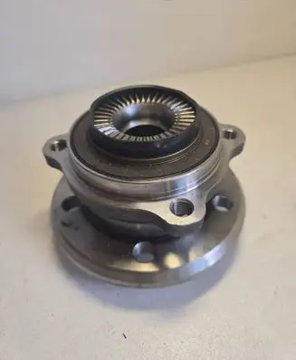 BMW 7 G70 Front wheel ball bearing 6899301