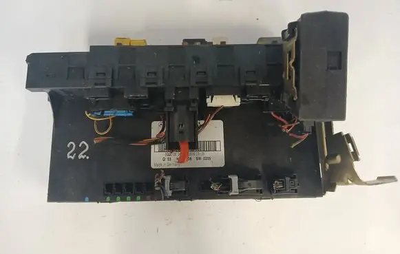 Mercedes-Benz C W203 Comfort/convenience module 2035453401 5DK00848615