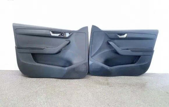 Skoda Fabia Mk3 (NJ) Front door card panel trim