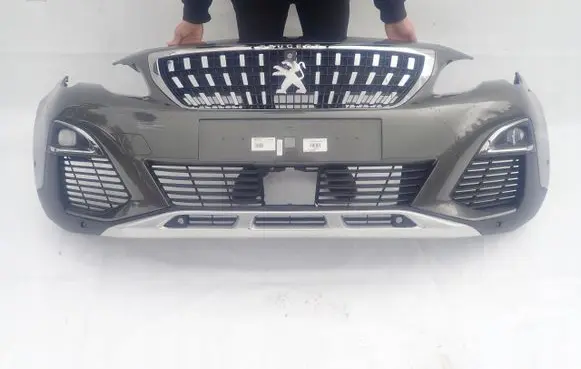 Peugeot 3008 II Front bumper