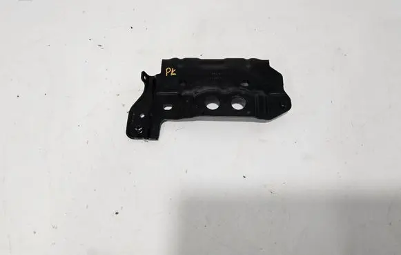 Polestar 4 Engine mounting bracket 8889651702 574357