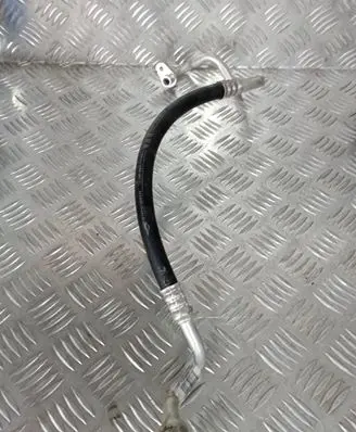 Opel Grandland X Air conditioning (A/C) pipe/hose 9804405480