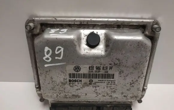 Skoda Octavia Mk2 (1Z) Engine control unit/module 038906019PF 0281015334