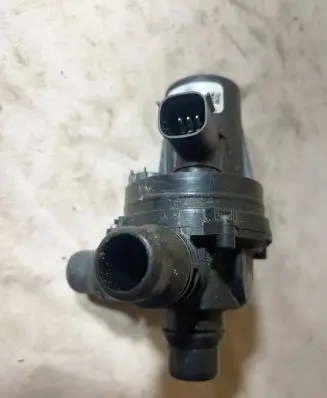 Land Rover Range Rover Velar Electric auxiliary coolant/water pump M8A28D108AD HKS235744
