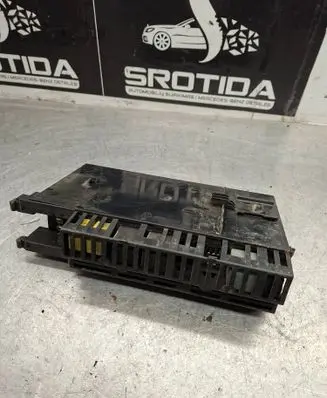 Mercedes-Benz E W211 Fuse module 2115455301 5DK00804727