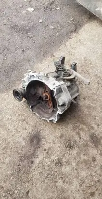 Seat Ibiza IV (6J,6P) Manual 5 speed gearbox 02T301103AC 02T301103AD 02T301103AE