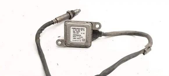 Mercedes-Benz C W205 Lambda probe sensor A0009053503