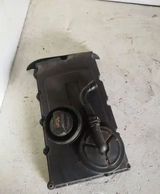 Volkswagen PASSAT B6 Rocker cam cover 03G103475