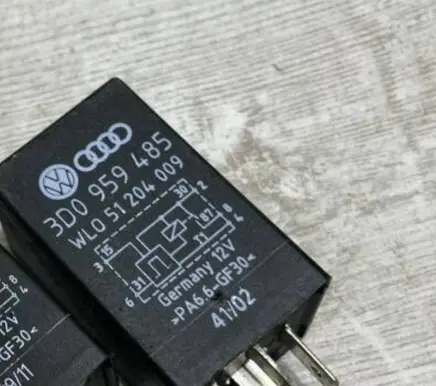 Volkswagen Touareg I Other relay 3d0959485