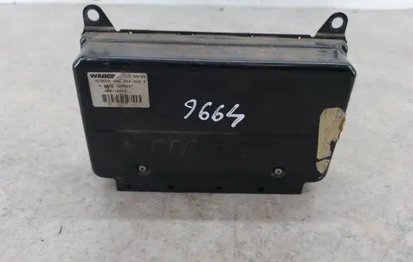 Land Rover Discovery Suspension control unit/module 4460440300