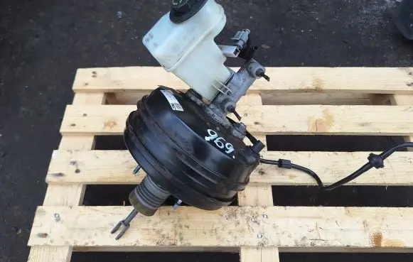 Opel Vectra C Brake booster 13126709TA 13126709