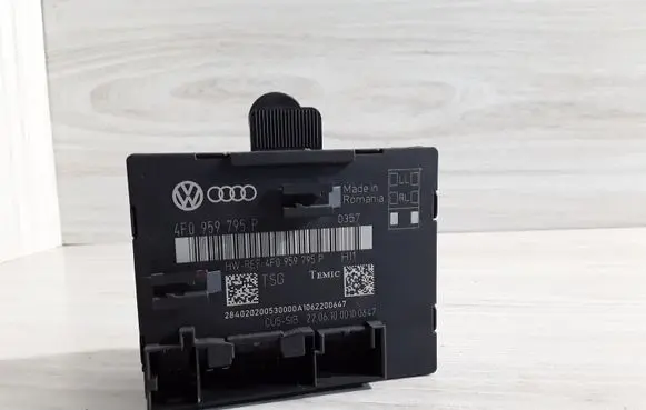 Audi A6 S6 C6 4F Door control unit/module 4F0959795P