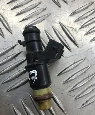 Honda Insight Fuel injector