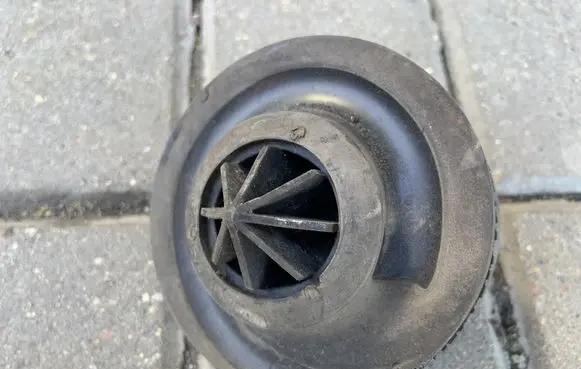 Audi Q7 4M Rear coil spring rubber mount 8W0512149A
