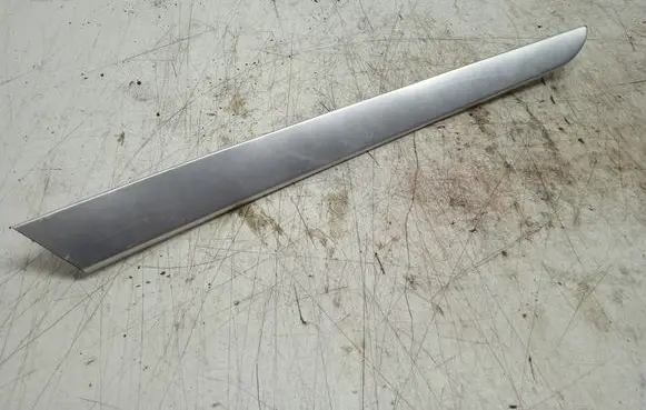 Audi A6 S6 C6 4F Front door trim bar 4F0867410A
