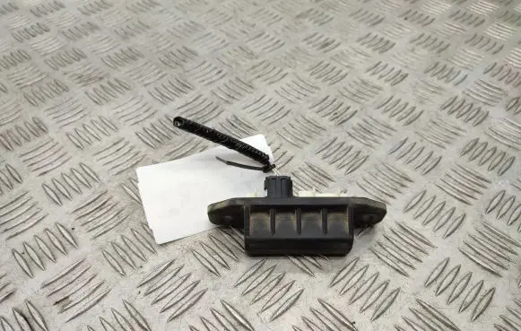 Tailgate opening switch