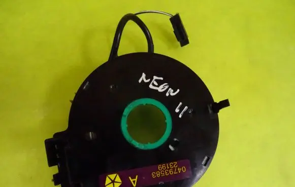 Chrysler Neon II Airbag slip ring squib (SRS ring) 04793583