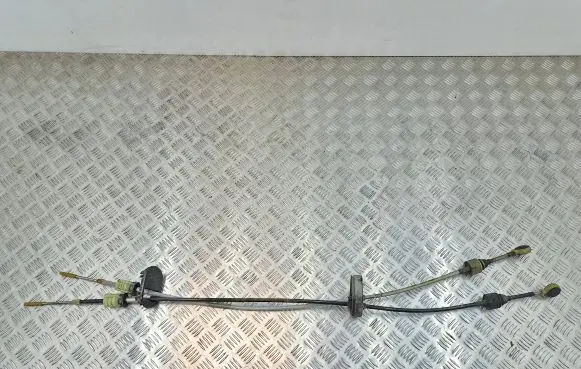 Opel Signum Gear shift cable linkage 55559460