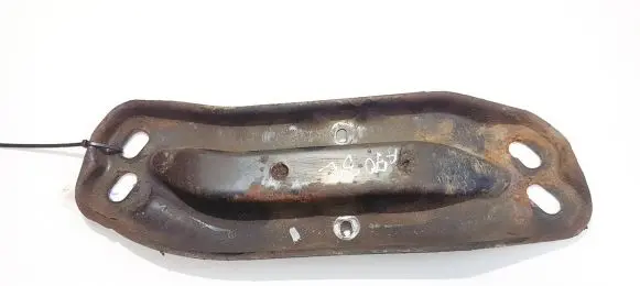 Mercedes-Benz E W210 Engine mounting bracket