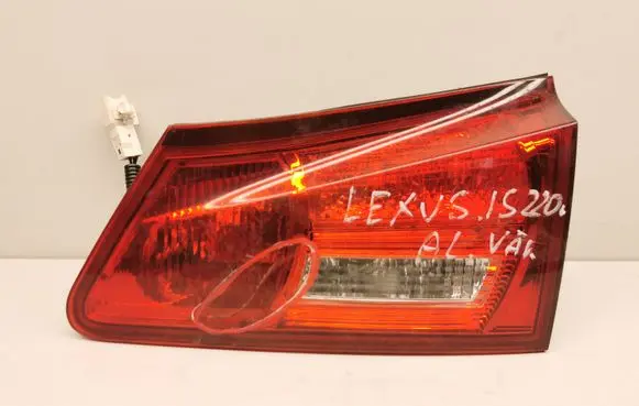Lexus IS 220D-250-350 Tailgate rear/tail lights