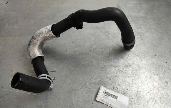 Volvo XC60 Engine coolant pipe/hose 31368146