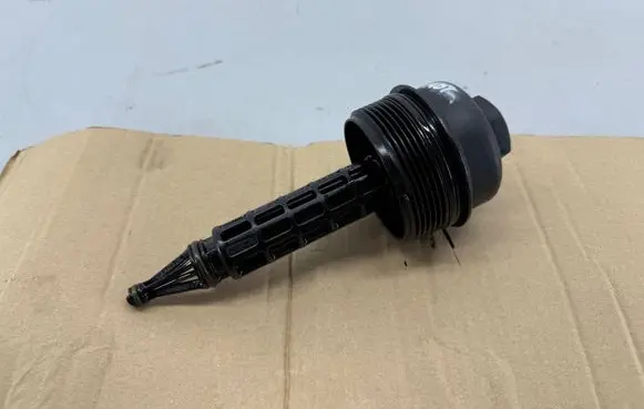 BMW X5 E53 Oil filter cover 6740326119