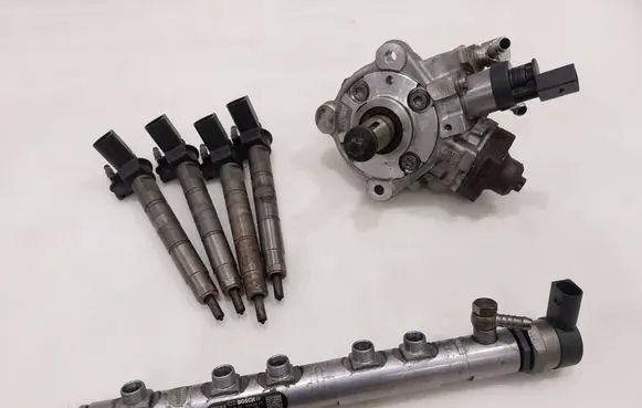 BMW 5 E60 E61 Fuel injection system set 7807495 7797877 7809129