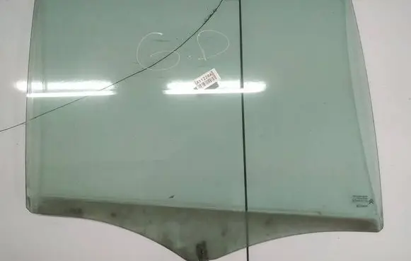 Citroen C4 Grand Picasso Rear door window glass AS2