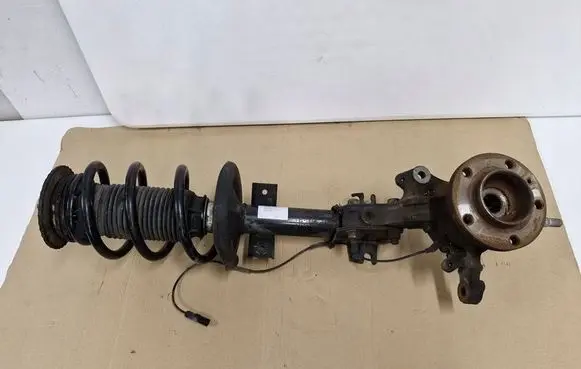 Renault Master III Front wheel hub spindle knuckle