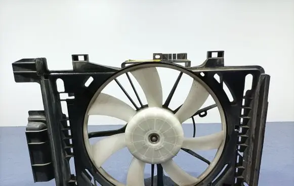Toyota Urban Cruiser (XP110) Electric radiator cooling fan 16363-28160
