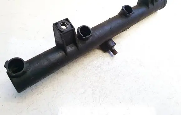 Fuel main line pipe