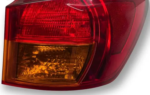 Lexus IS 220D-250-350 Rear/tail lights E111183