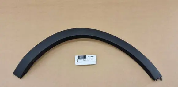 Volvo C40 Rear arch trim 32314917 31448328 31448354