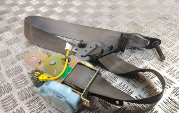 KIA Sorento Front seatbelt 911703E100