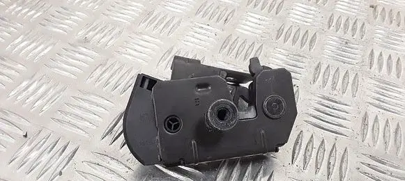 Volvo XC90 Tailgate/trunk/boot lock/catch/latch 30649106