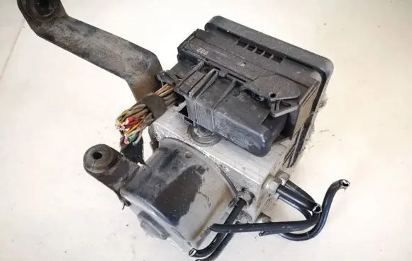 Volvo V50 ABS Pump 30672504a 10.0960-0416.3