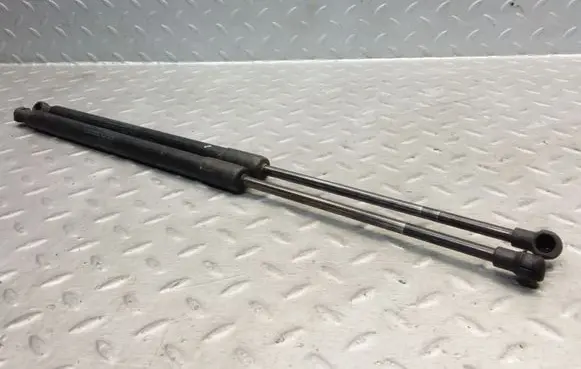 Volvo C30 Tailgate/trunk strut/damper 30657235