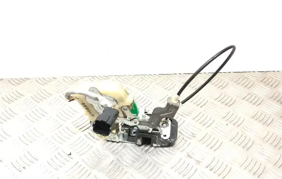 KIA Sorento Front door lock 070829 A045777