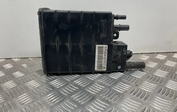 Ford Fusion II Active carbon filter fuel vapour canister DG939E857B