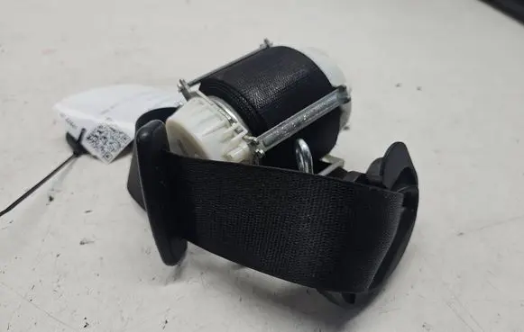 Jaguar XF X250 Front seatbelt 9X23F611B08AD