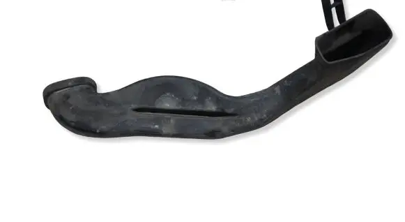 Opel Astra J Air intake duct part 13307080