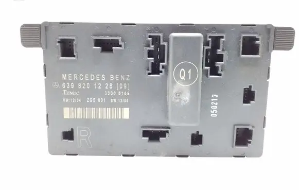 Mercedes-Benz Vito Viano W639 Door control unit/module 6398201226