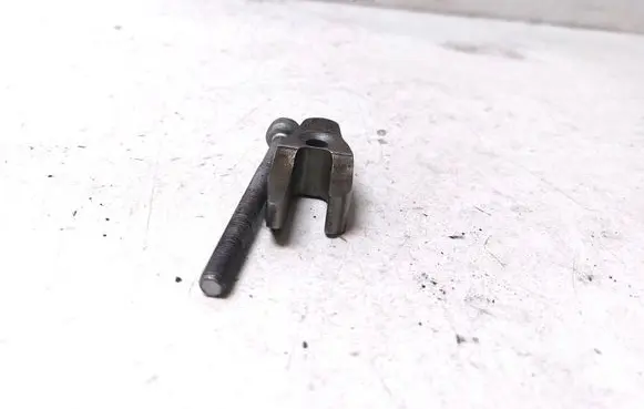 Mercedes-Benz GLK (X204) Fuel Injector clamp holder A6510160238