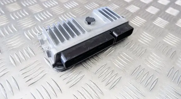 Toyota Corolla E210 E21 Engine control unit/module 896610ZS10