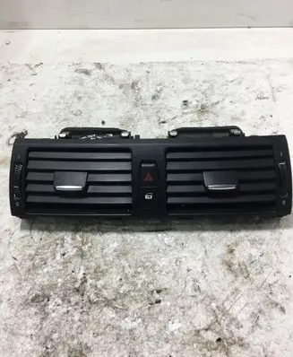 BMW X5 E70 Dash center air vent grill 9210705